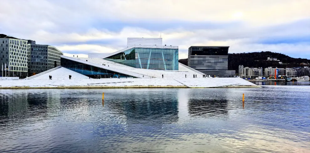 Visuel d'un voyage slow et bas carbone en Norvège - Vue d'Oslo