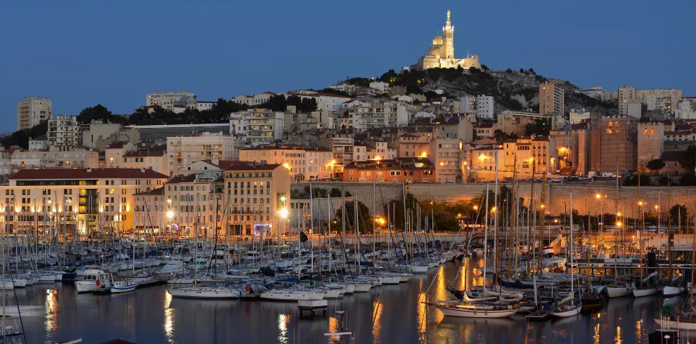 voyage slow côte bleue - Ciel nuit à Marseille