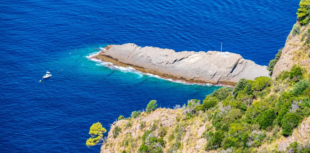 Voyage slow italie méditerranée - Mer turquoise en Italie